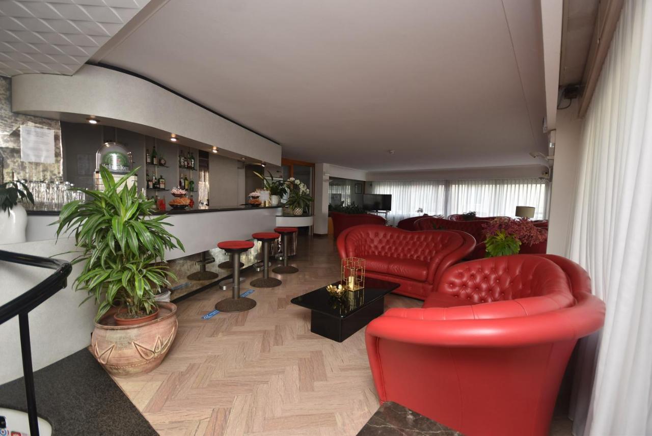 Hotel Eden Bellaria-Igea Marina Esterno foto