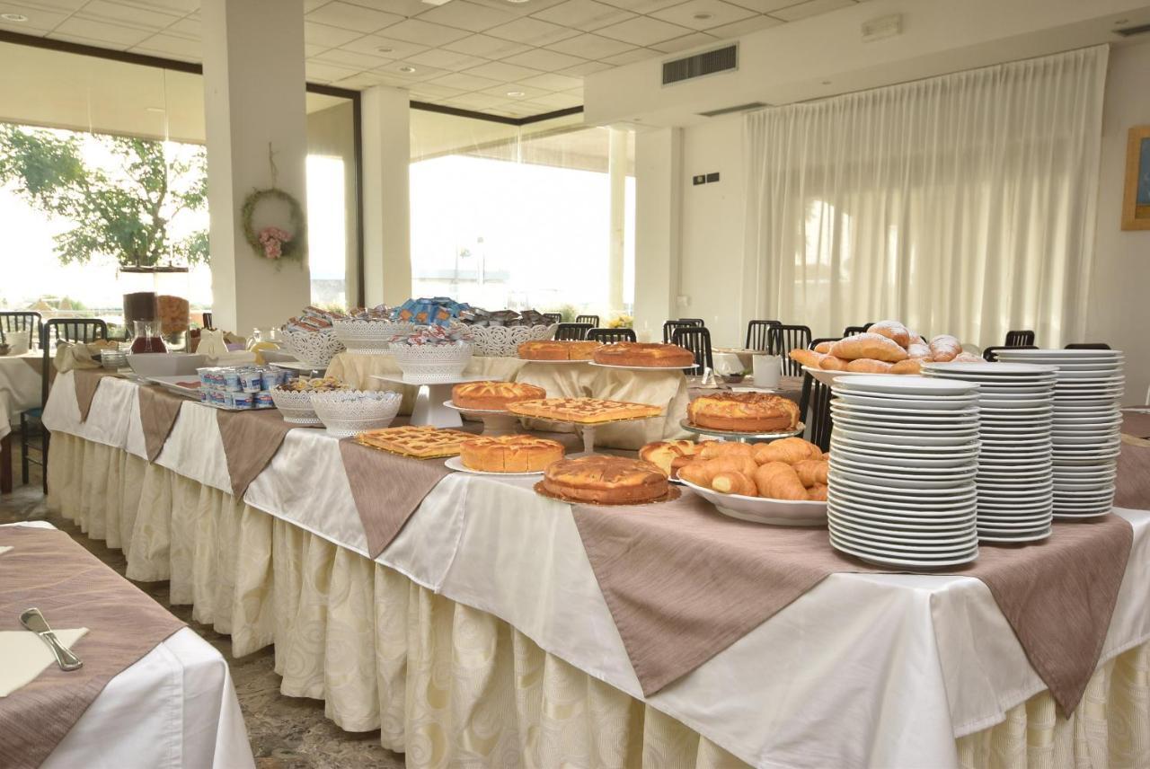 Hotel Eden Bellaria-Igea Marina Esterno foto