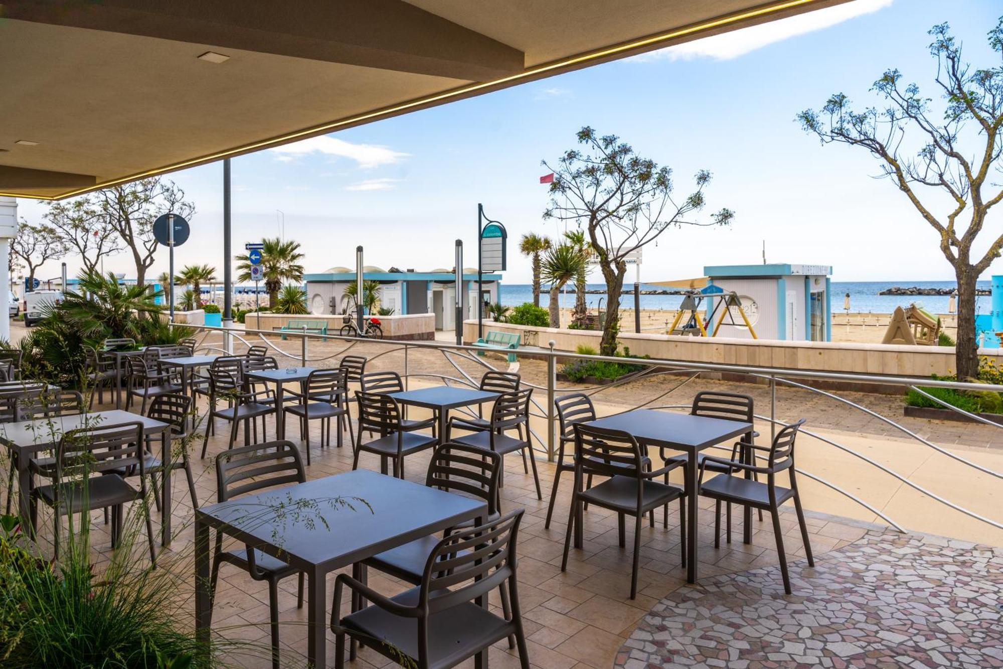 Hotel Eden Bellaria-Igea Marina Esterno foto