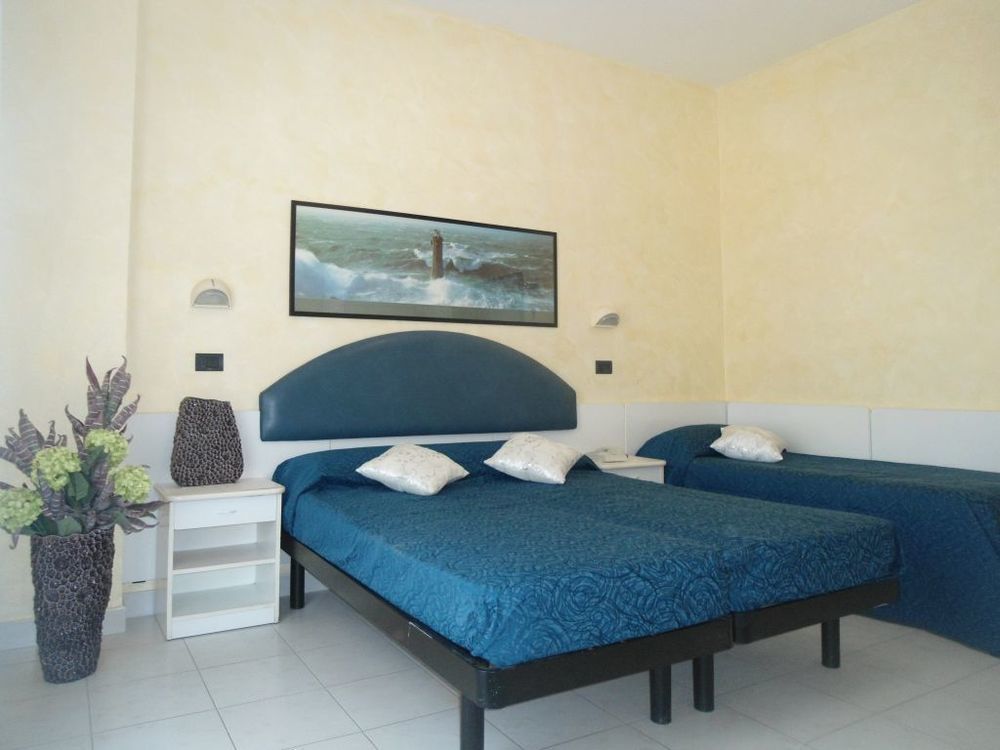 Hotel Eden Bellaria-Igea Marina Esterno foto