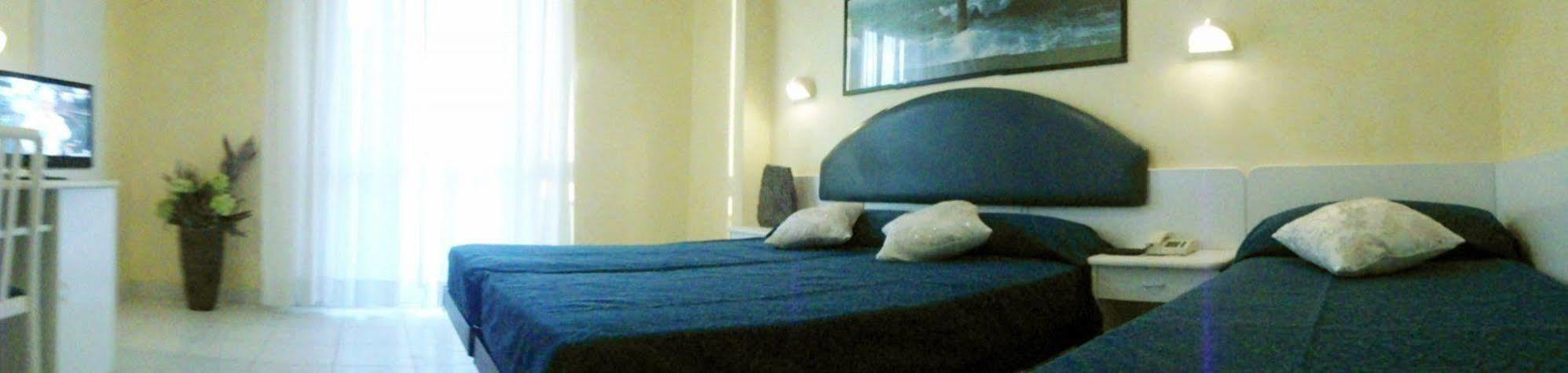 Hotel Eden Bellaria-Igea Marina Esterno foto